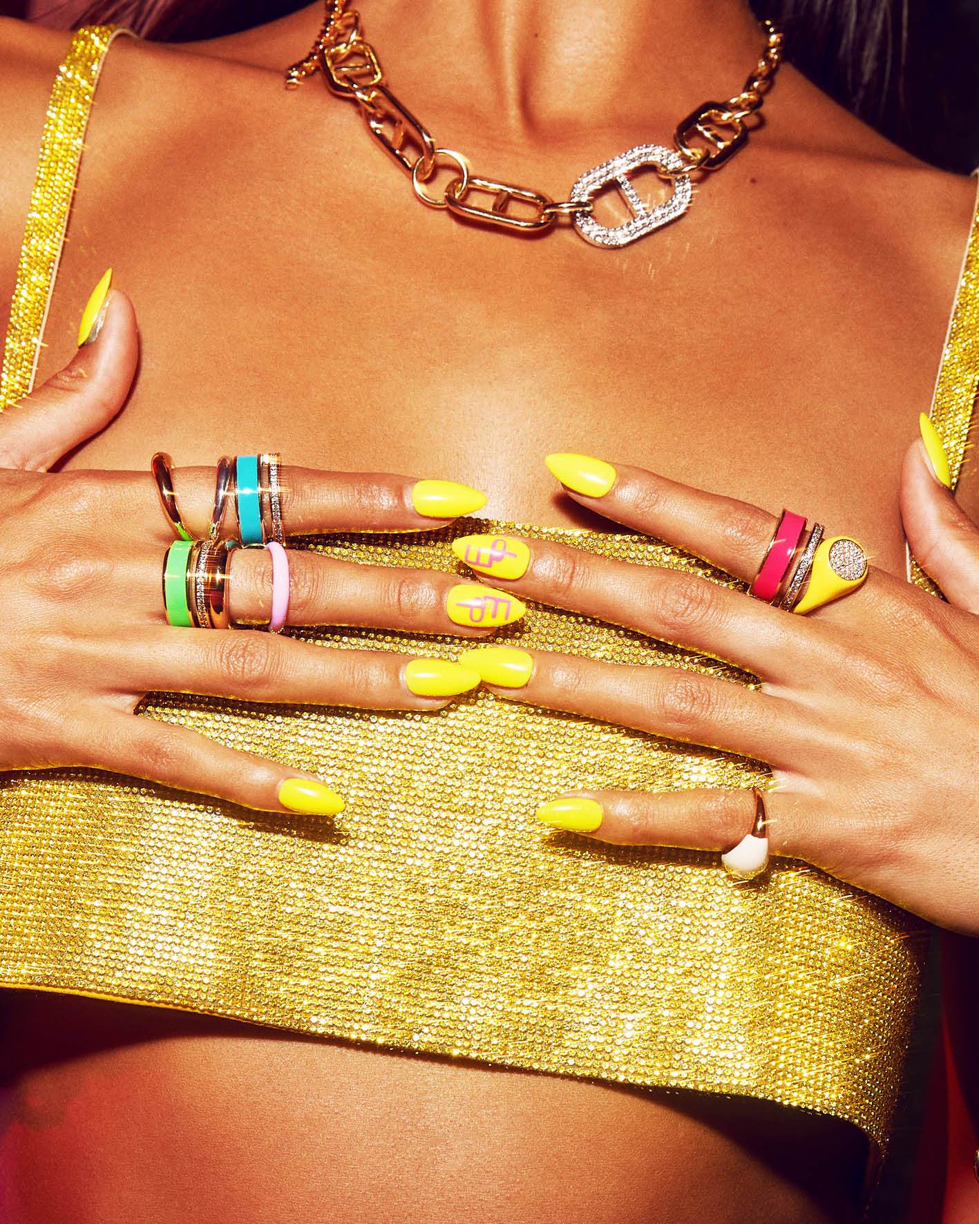 EXTRA PILL NECKLACE - Image 5