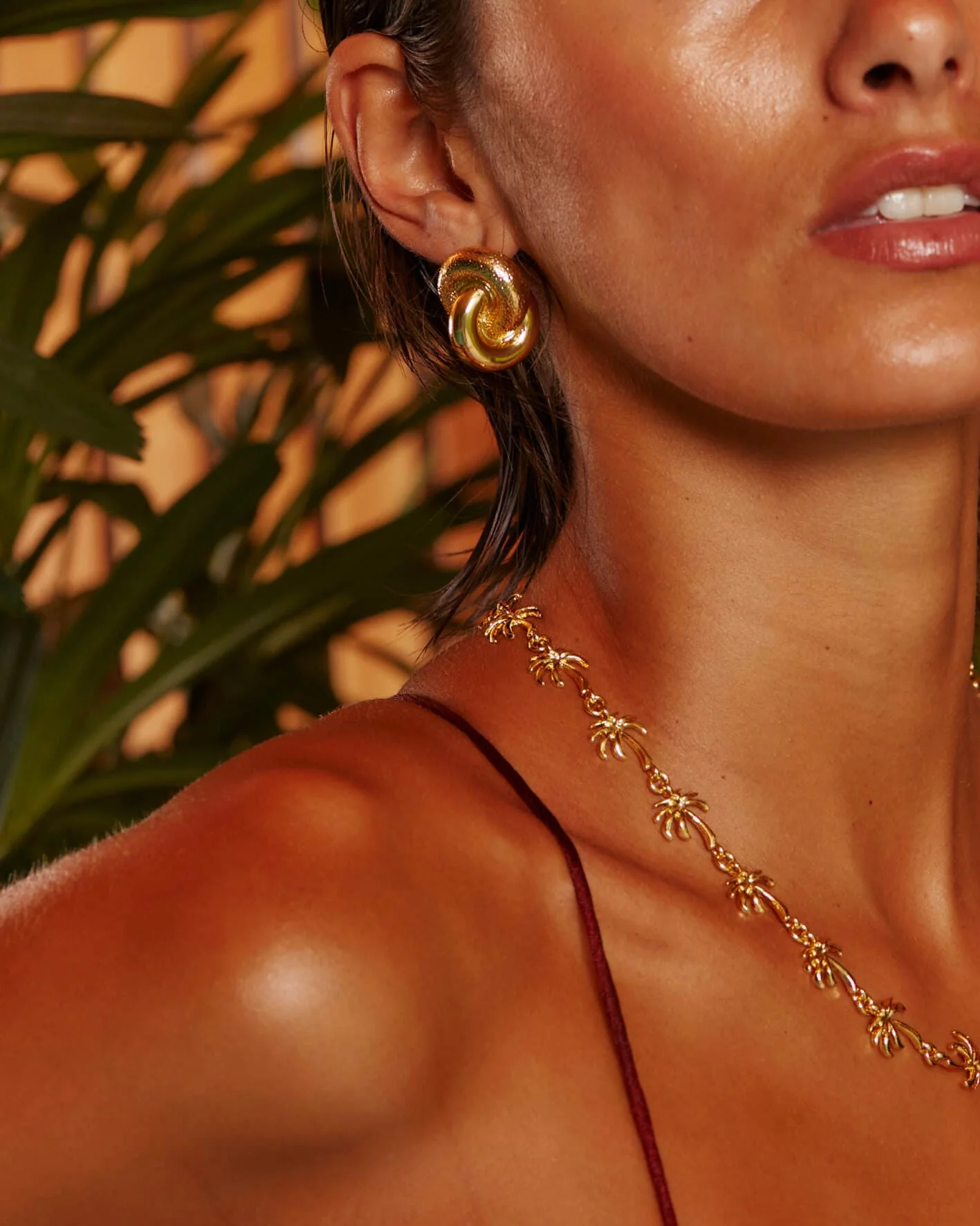 NEAR THE SEA - Image 3