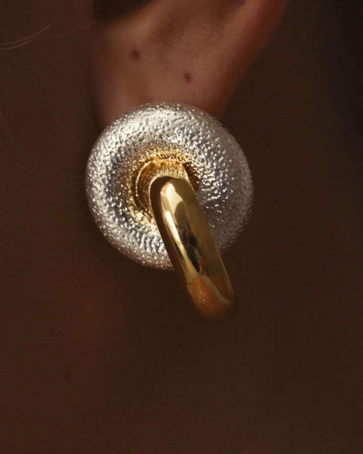 NEAR THE SEA - Image 7