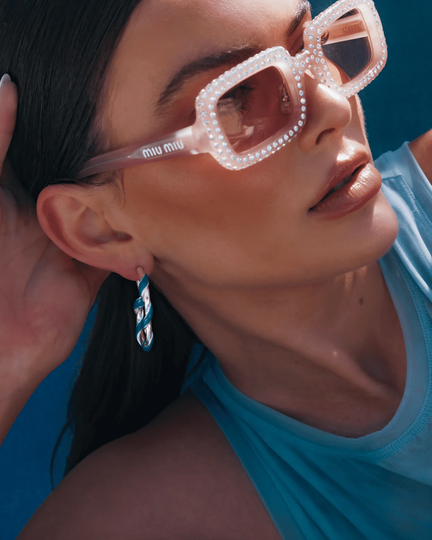 OBSESSION TWIST HOOPS - Image 6