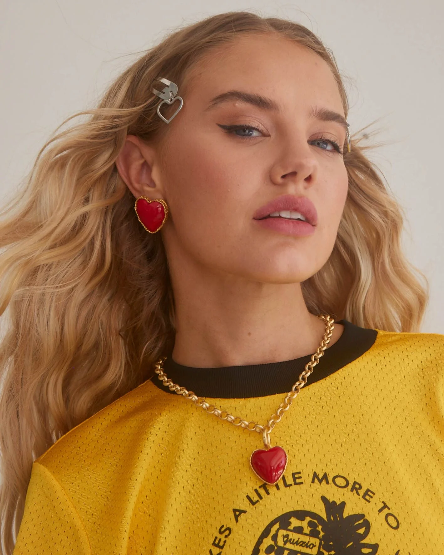 HOT HEARTS NECKLACE - Image 7